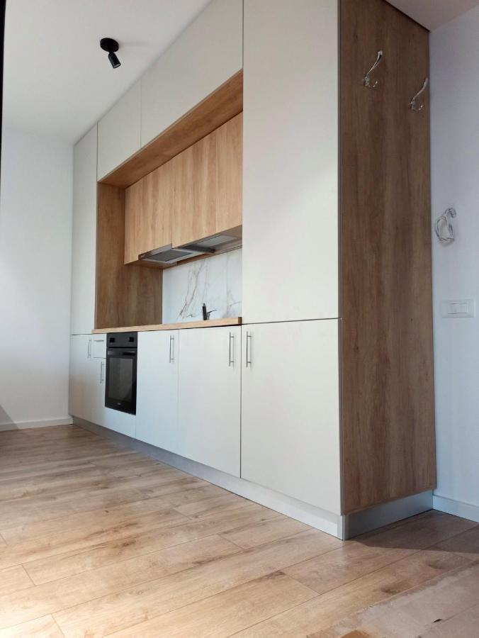 Stylish, Modern 2 Rooms Flat With River View, Near Presidential Palace Bucharest Exterior photo